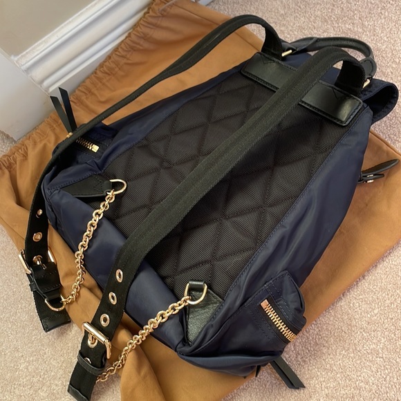 Authentic Burberry Navy rucksack backpack - Picture 7 of 7
